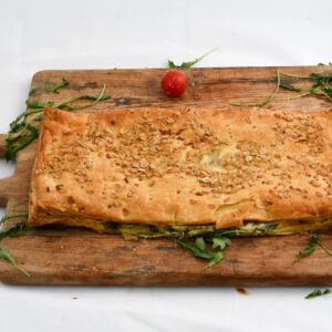 Empanada grelos y tetilla El Trigal